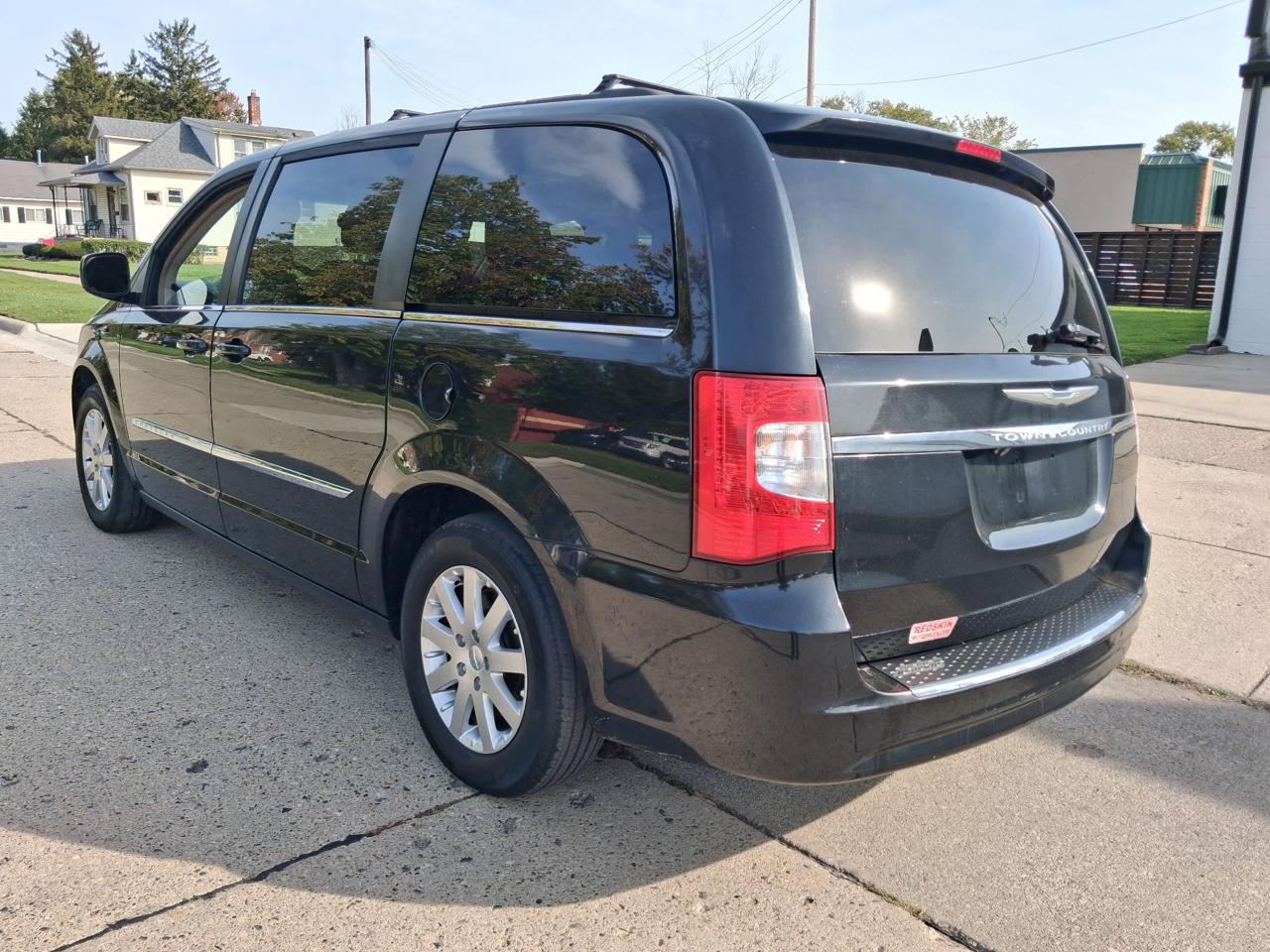 Chrysler Town & Country 4dr Wgn Touring 2014