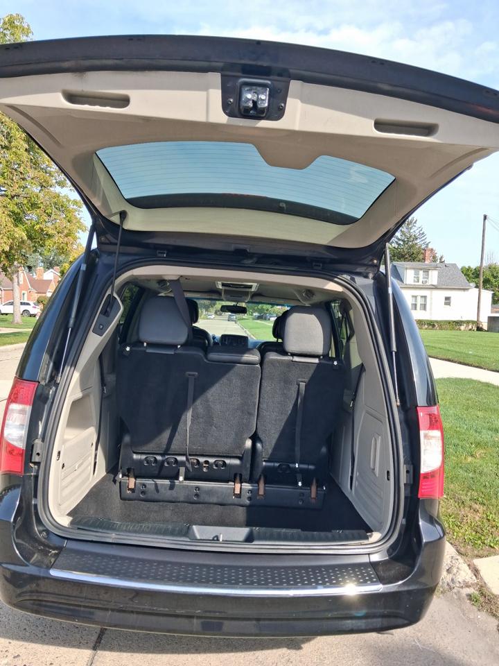 Chrysler Town & Country 4dr Wgn Touring 2014