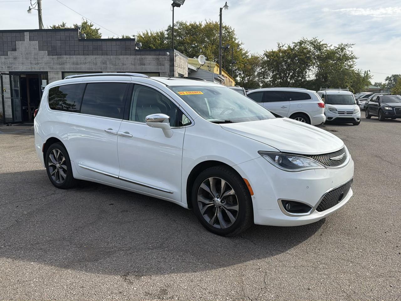 Chrysler Pacifica Limited FWD 2017