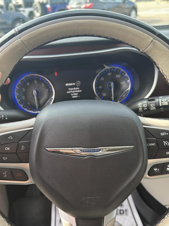 Chrysler Pacifica Limited FWD 2017