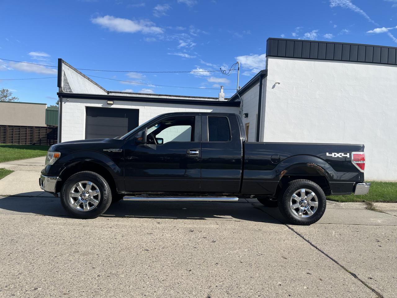 Ford F-150 4WD SuperCab 145" XLT 2010