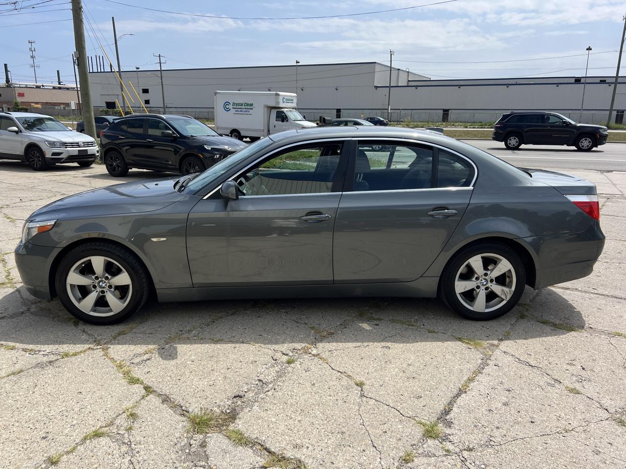 BMW 5 Series 4dr Sdn 525xi AWD 2007