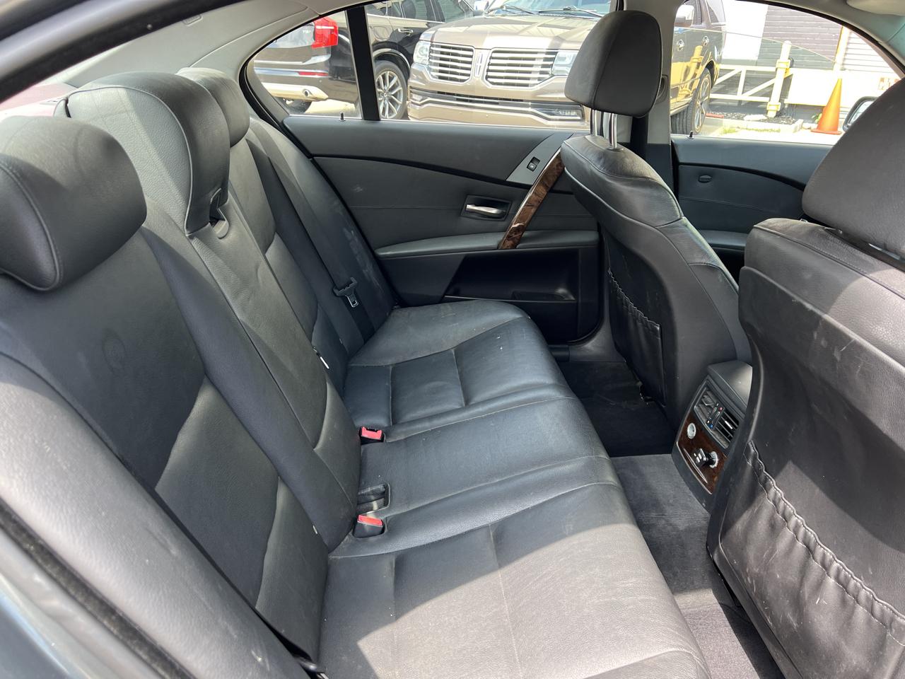 BMW 5 Series 4dr Sdn 525xi AWD 2007
