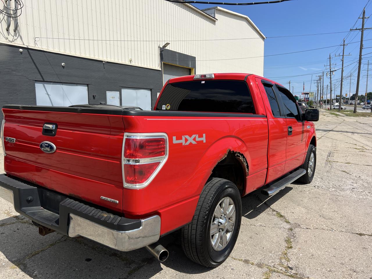 Ford F-150 4WD SuperCab 145" Lariat 2011