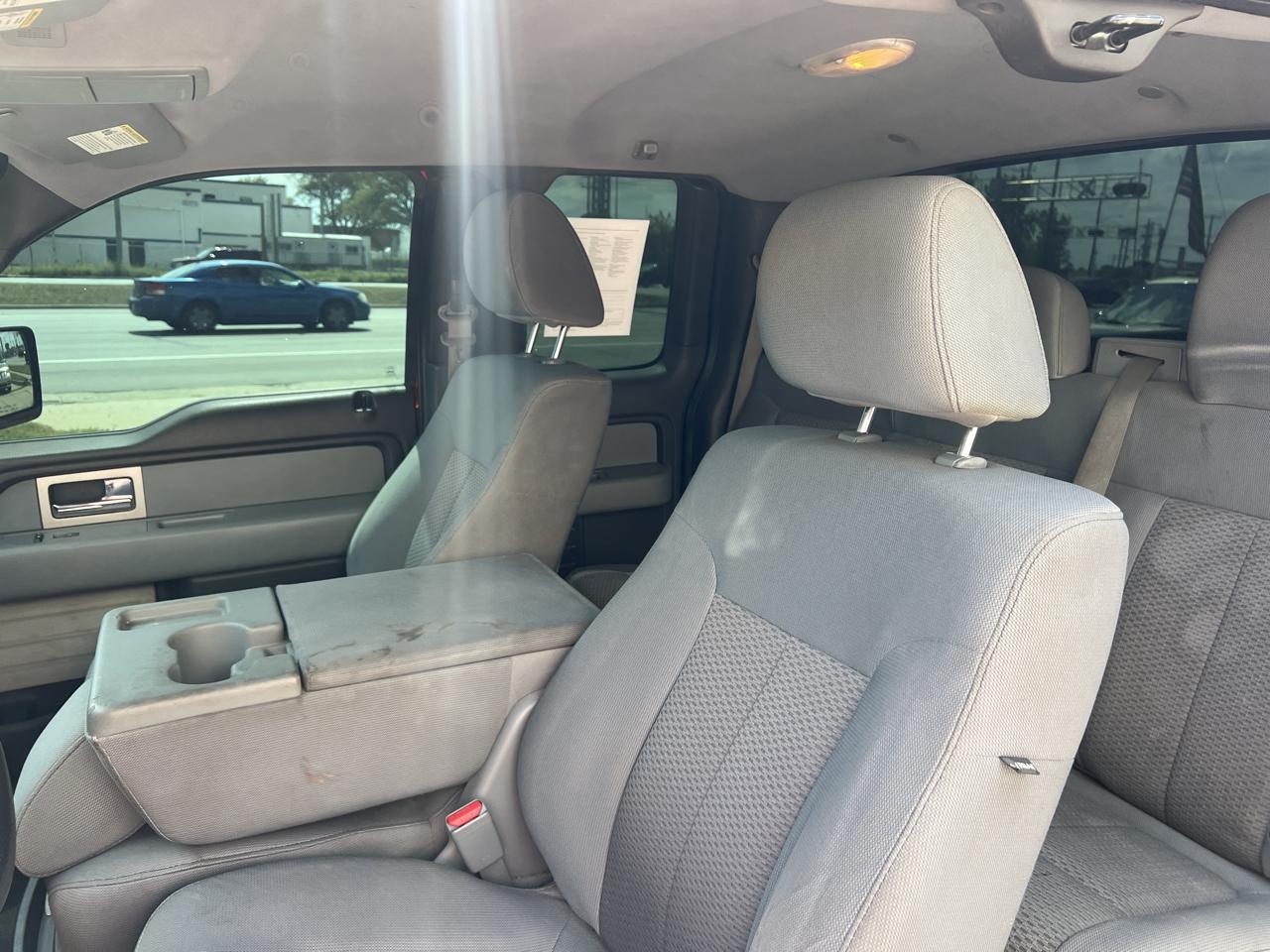 Ford F-150 4WD SuperCab 145" Lariat 2011