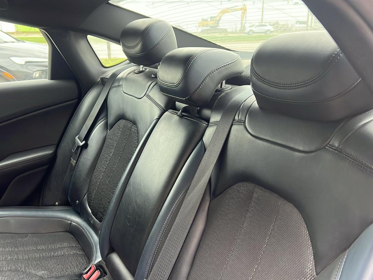 Chrysler 200 4dr Sdn S FWD 2016