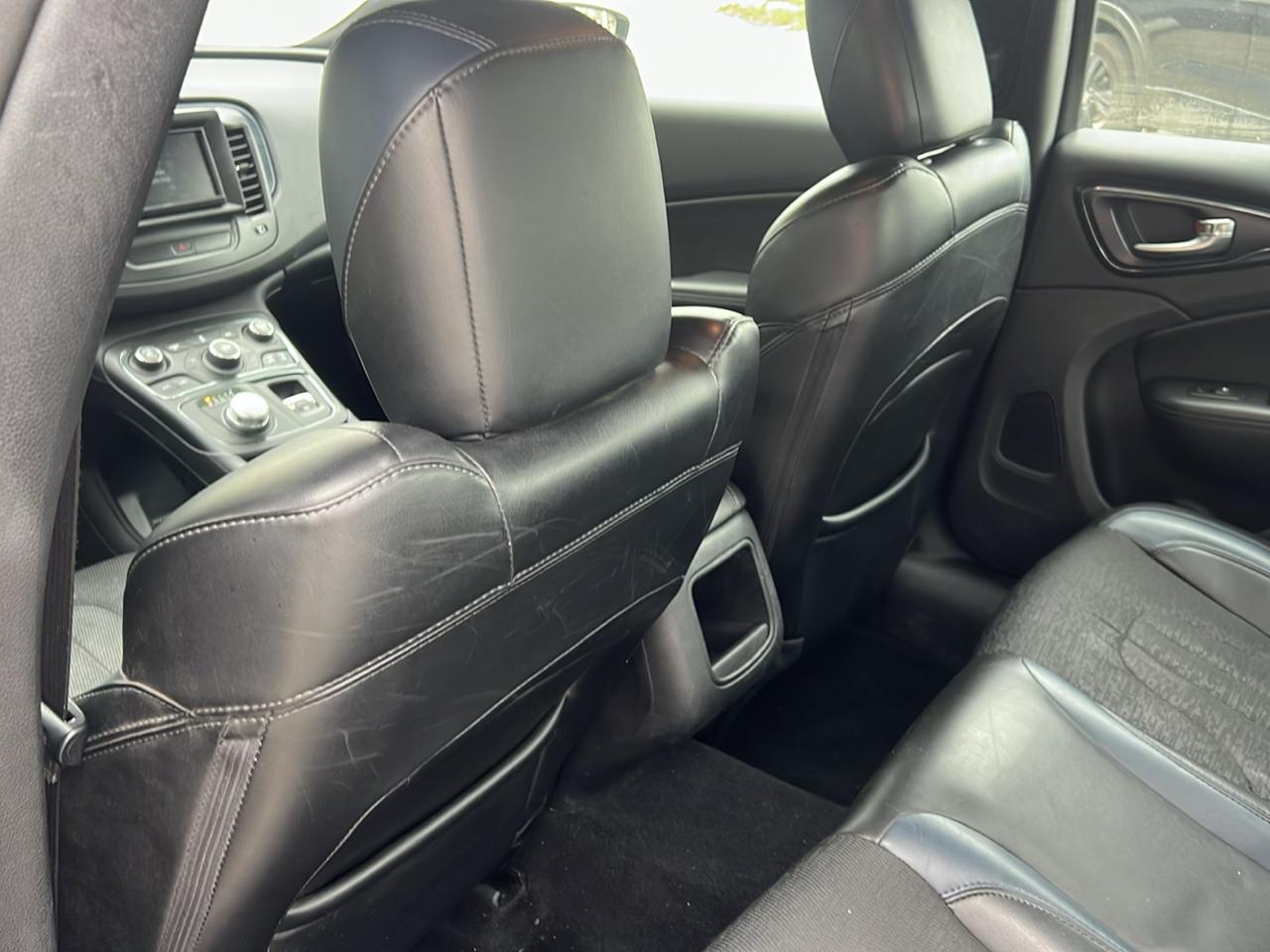 Chrysler 200 4dr Sdn S FWD 2016