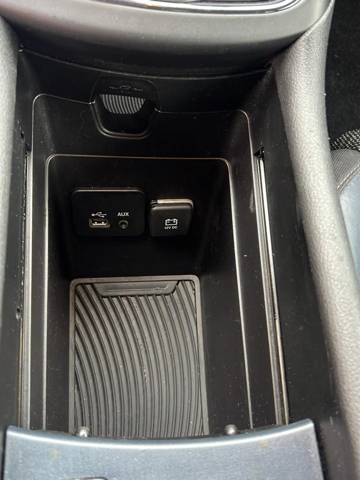 Chrysler 200 4dr Sdn S FWD 2016