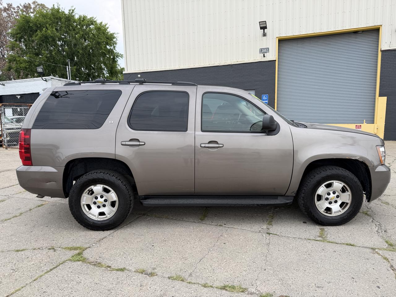 Chevrolet Tahoe 4WD 4dr 1500 LT 2013