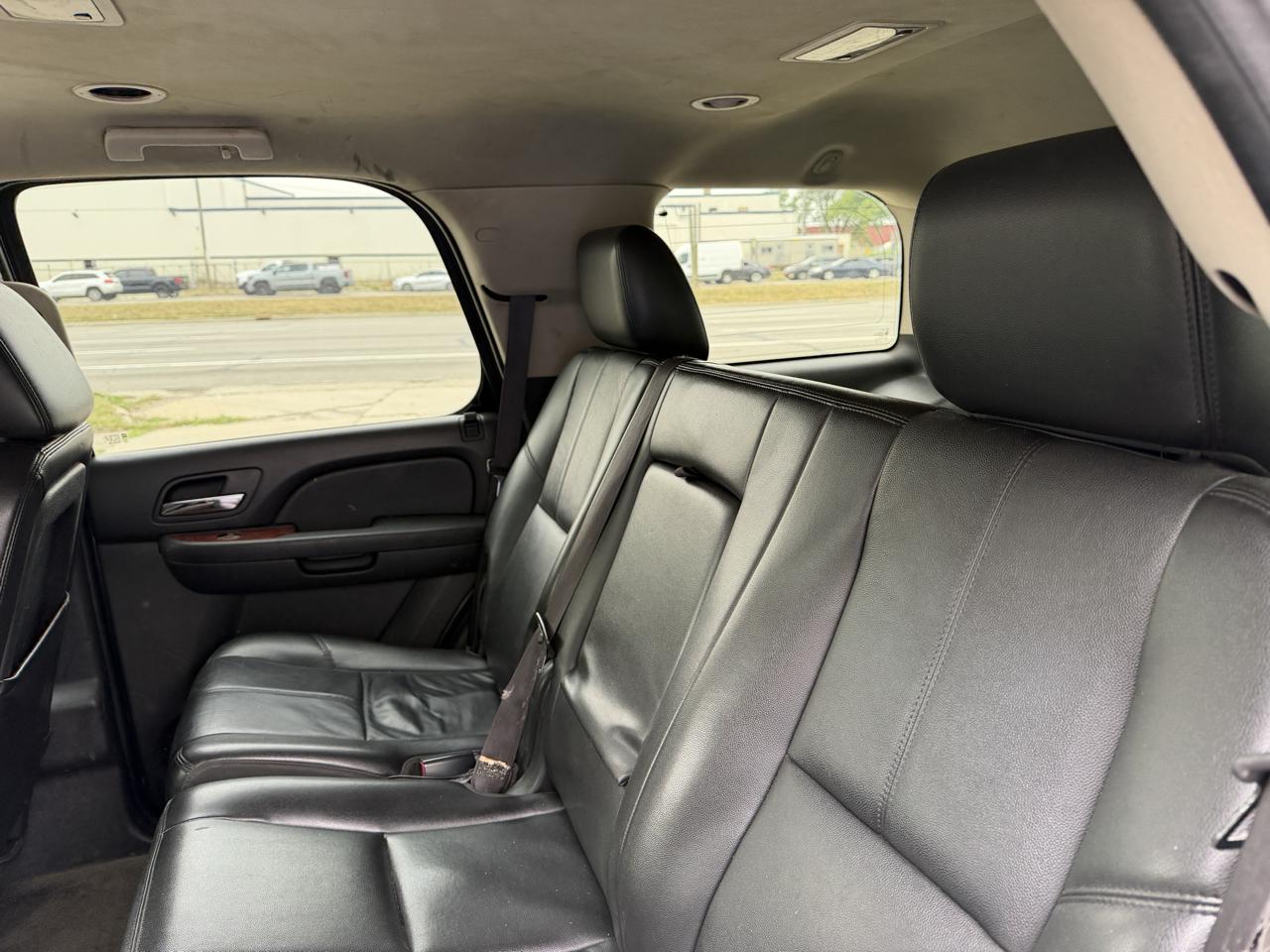 Chevrolet Tahoe 4WD 4dr 1500 LT 2013