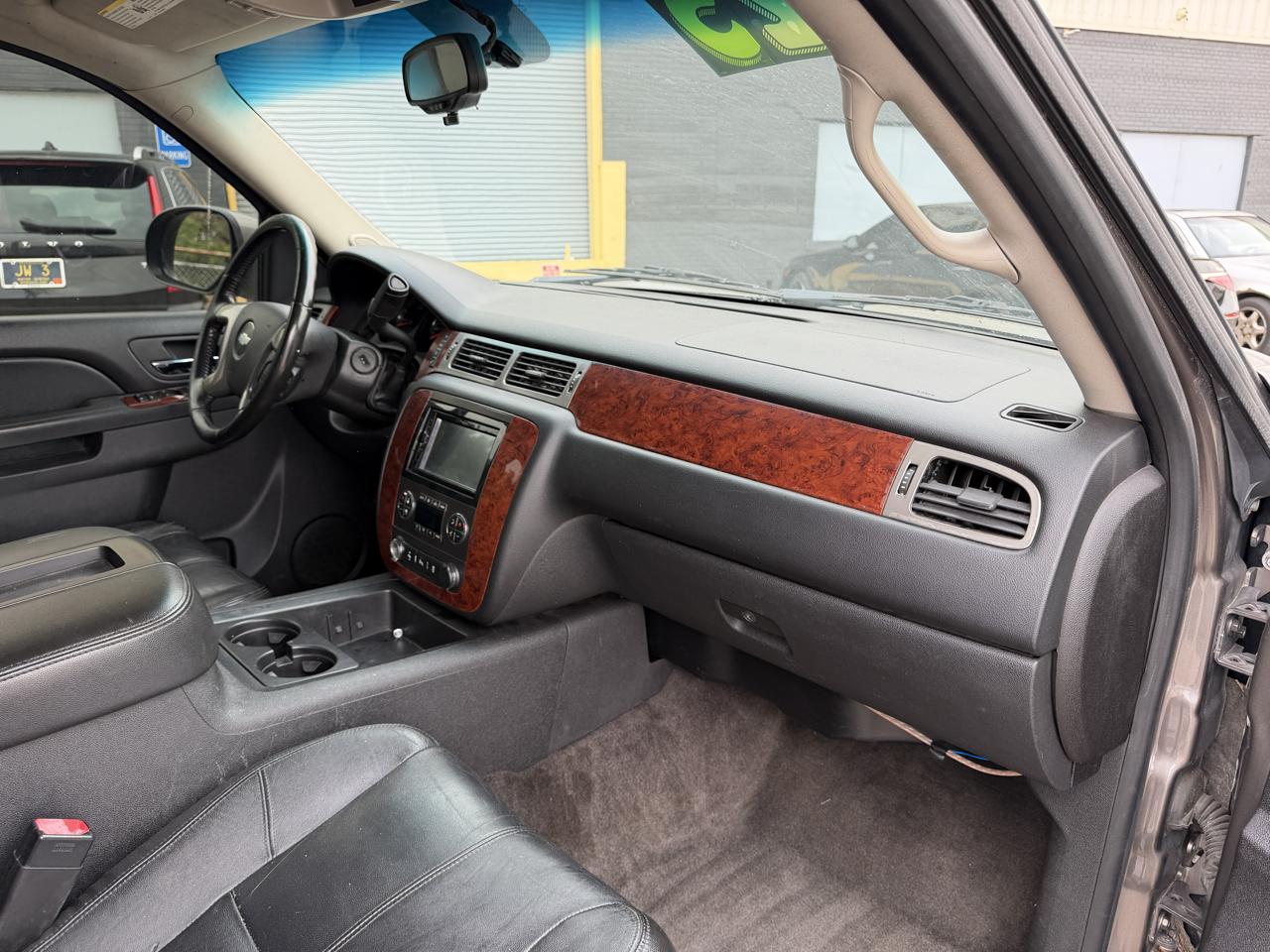 Chevrolet Tahoe 4WD 4dr 1500 LT 2013
