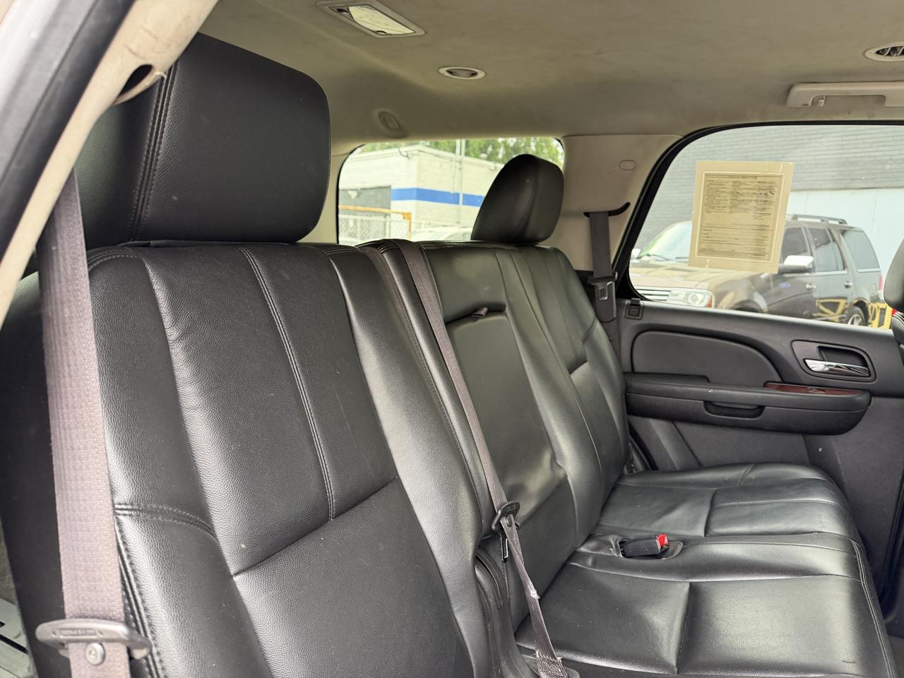 Chevrolet Tahoe 4WD 4dr 1500 LT 2013