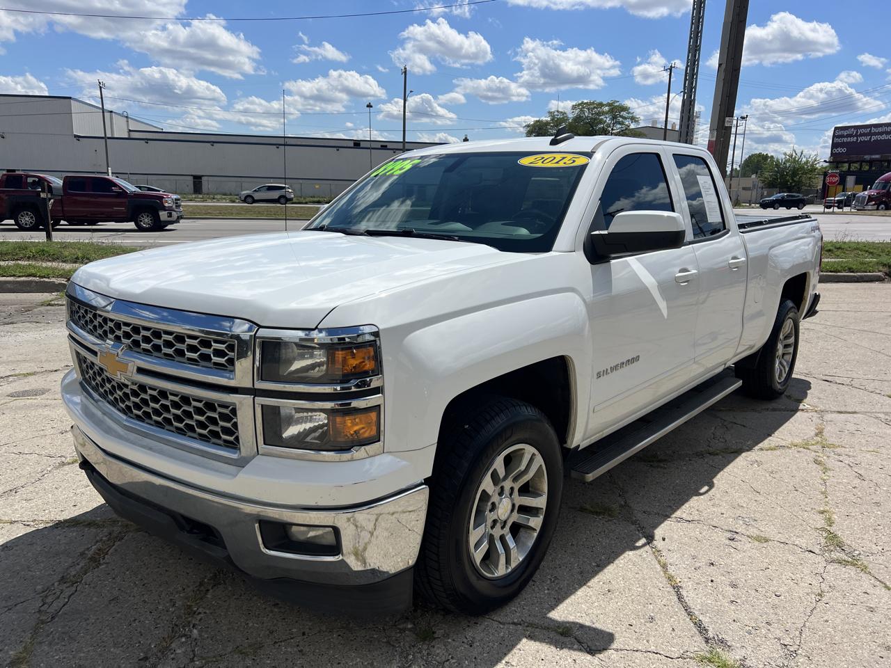 Chevrolet Silverado 1500 4WD Double Cab 143.5" LT w/1LT 2015