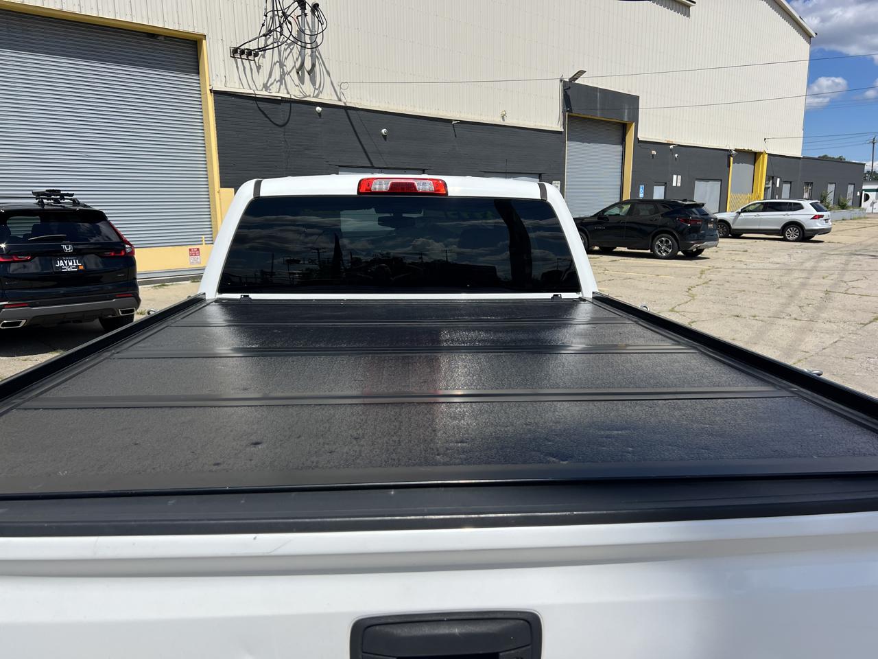 Chevrolet Silverado 1500 4WD Double Cab 143.5" LT w/1LT 2015