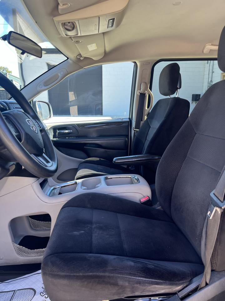 Dodge Grand Caravan 4dr Wgn SXT 2012