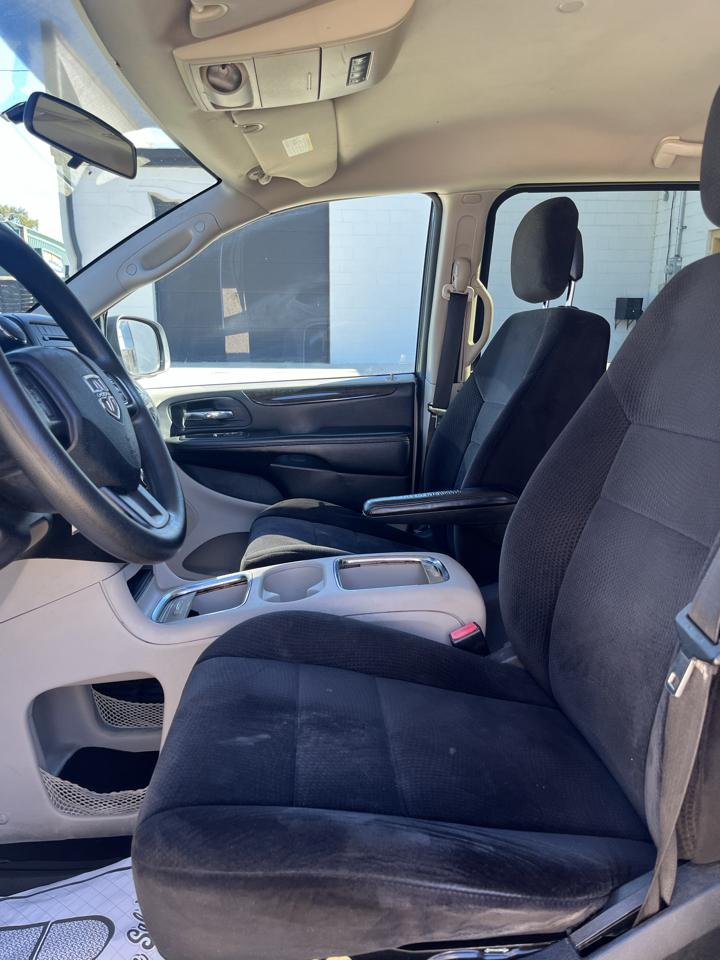 Dodge Grand Caravan 4dr Wgn SXT 2012