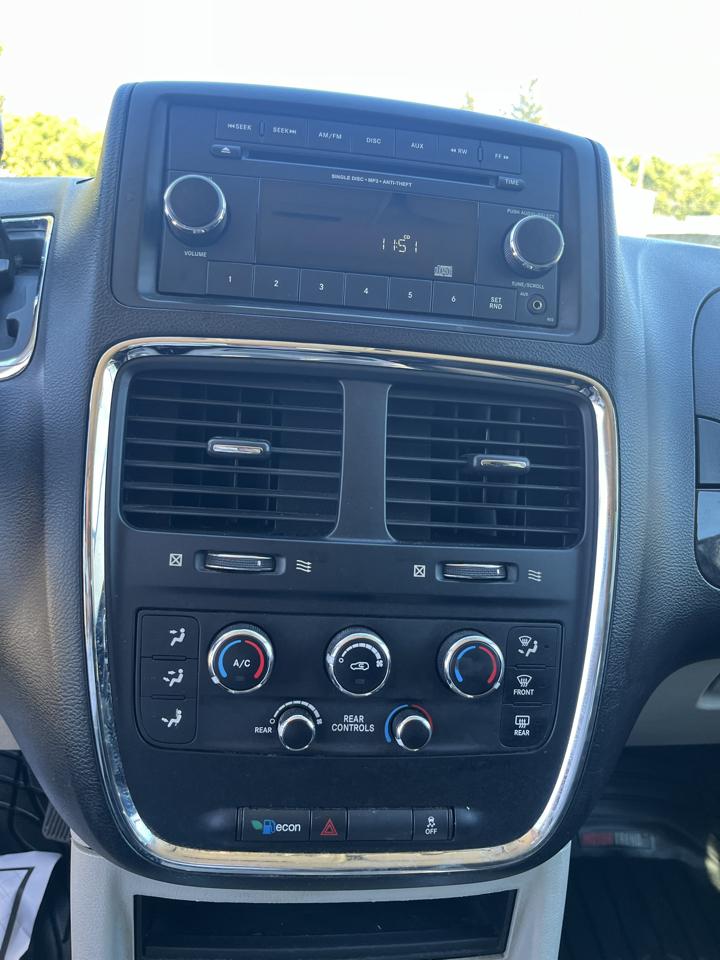 Dodge Grand Caravan 4dr Wgn SXT 2012