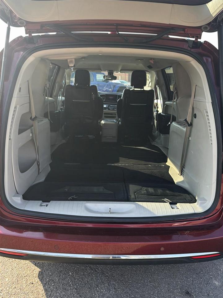 Chrysler Pacifica Touring-L Plus FWD 2017