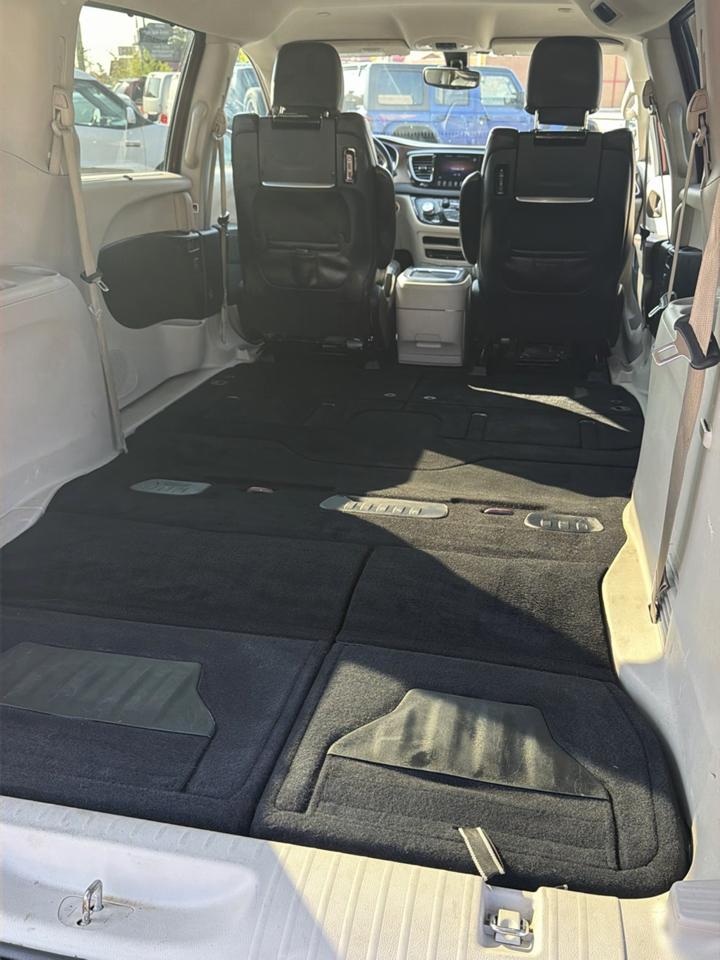 Chrysler Pacifica Touring-L Plus FWD 2017