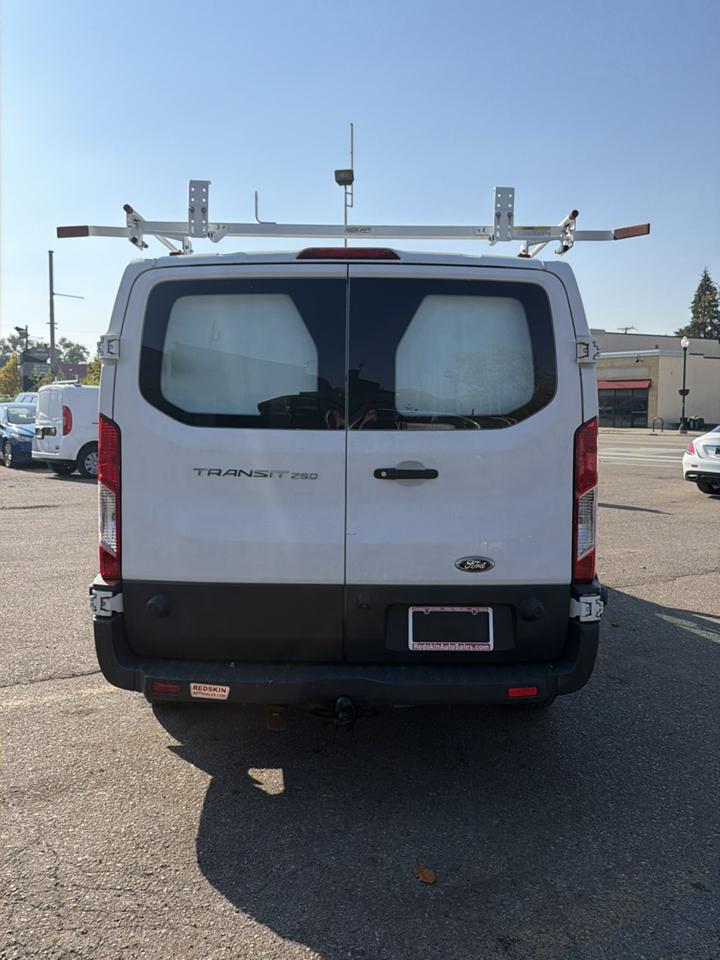 Ford Transit Van T-250 148" Low Rf 9000 GVWR Swing-Out RH Dr 2018