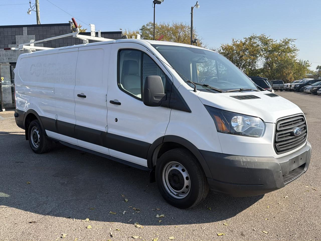 Ford Transit Van T-250 148" Low Rf 9000 GVWR Swing-Out RH Dr 2018