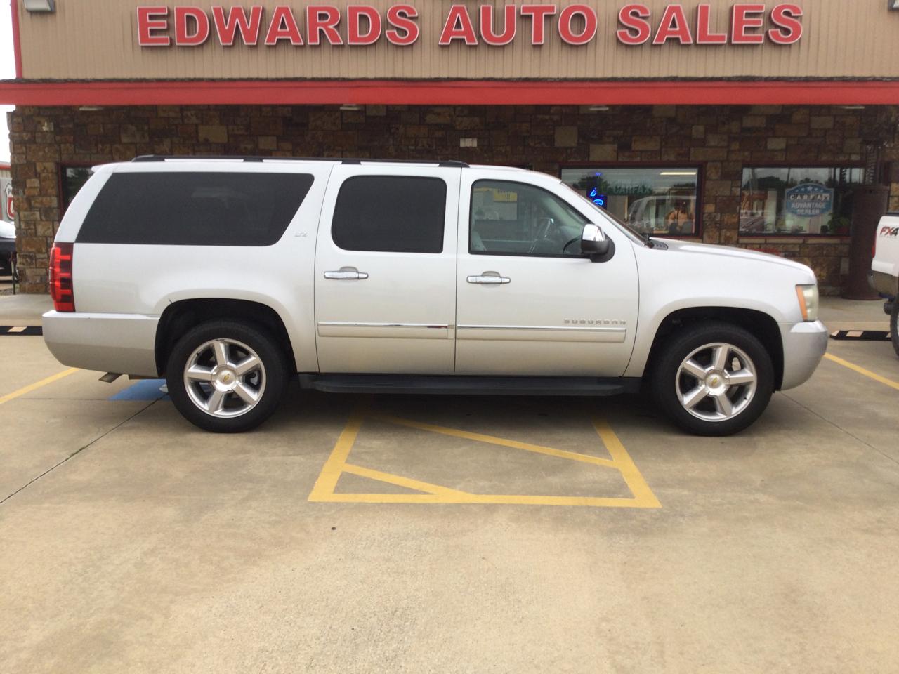 Chevrolet Suburban 1500 2010