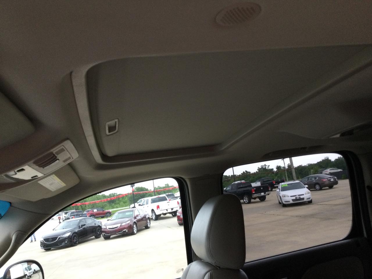 Chevrolet Suburban 1500 2010