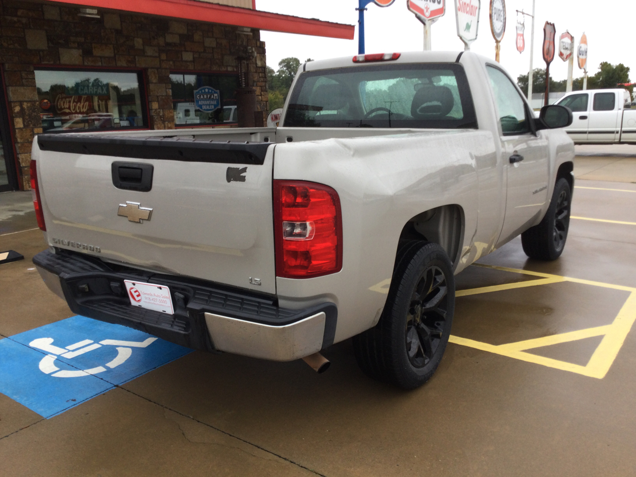 Chevrolet Silverado 1500 2WD Reg Cab 119.0" Work Truck 2008 Chevrolet Silverado 1500 2WD Reg Cab 119.0" Work Truck 2008
