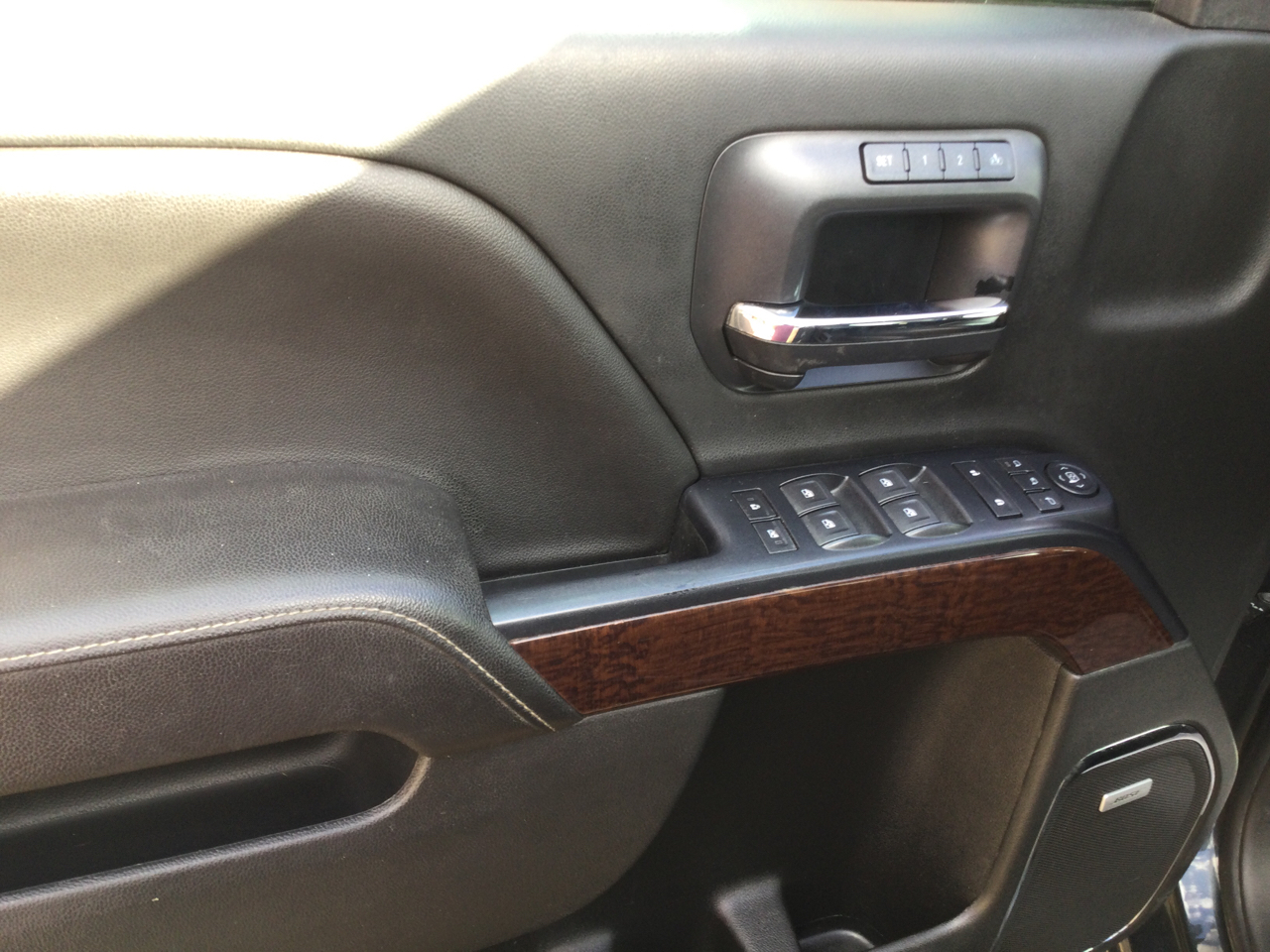 GMC Sierra 1500 2WD Crew Cab 143.5" SLT 2017