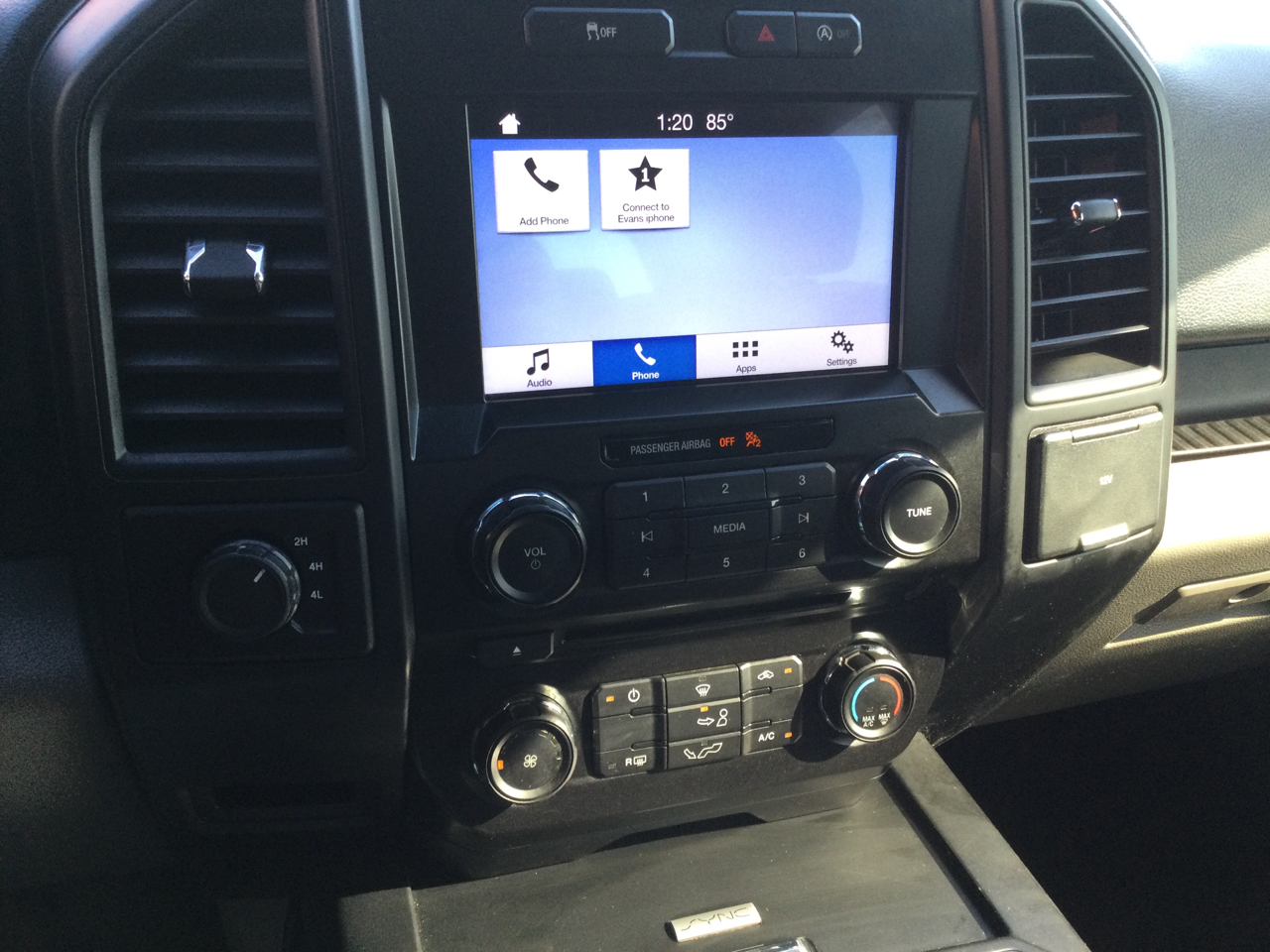 Ford F-150 4WD SuperCab 145" XL 2017