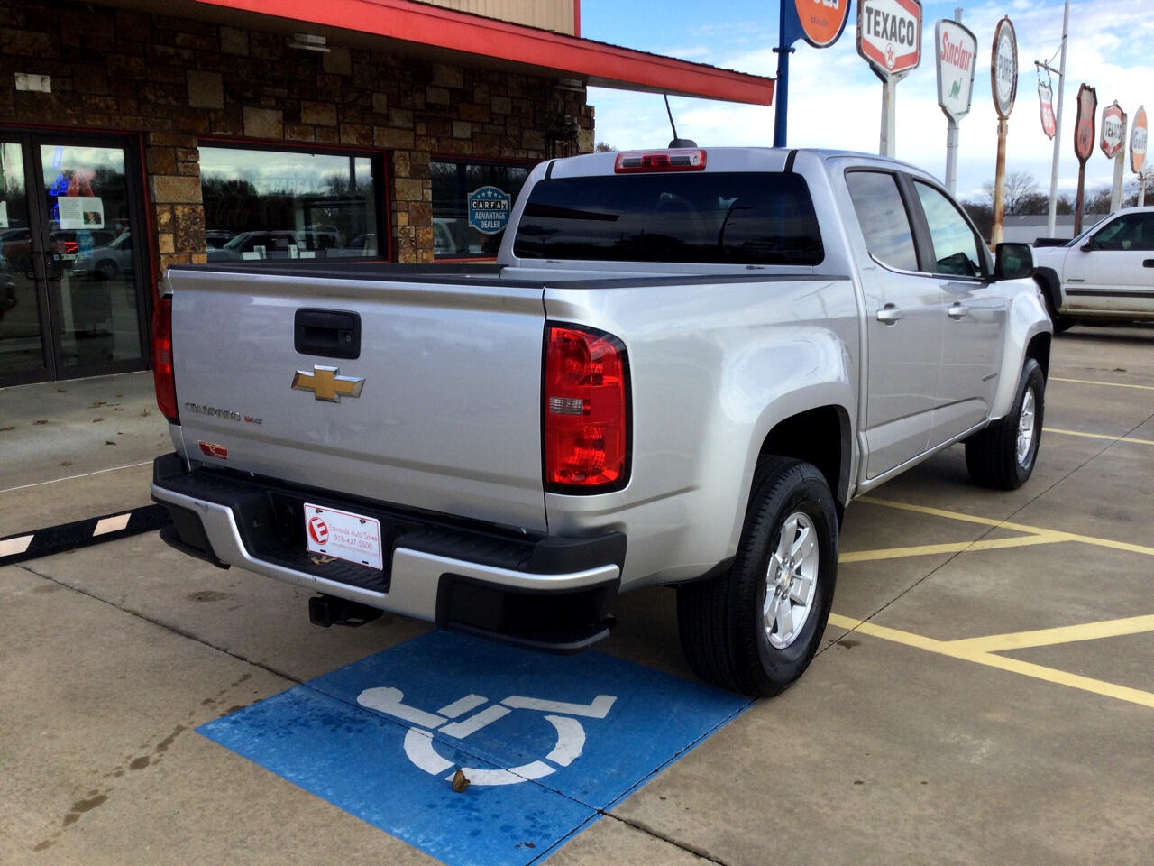 Chevrolet Colorado 2WD Crew Cab 128.3" WT 2017