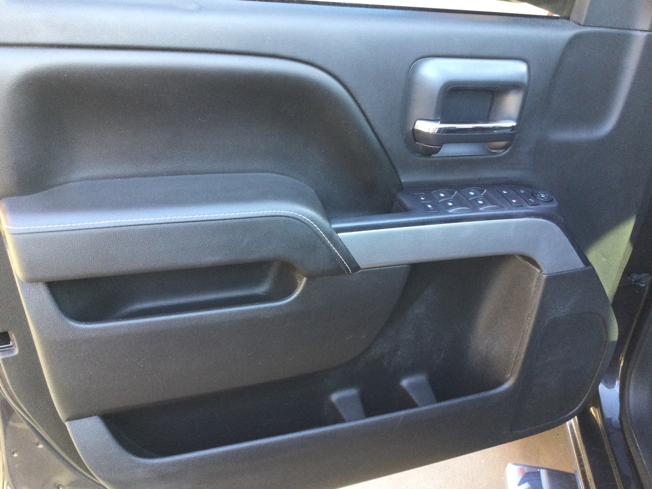 Chevrolet Silverado 1500 4WD Crew Cab 153.0" LT w/2LT 2015