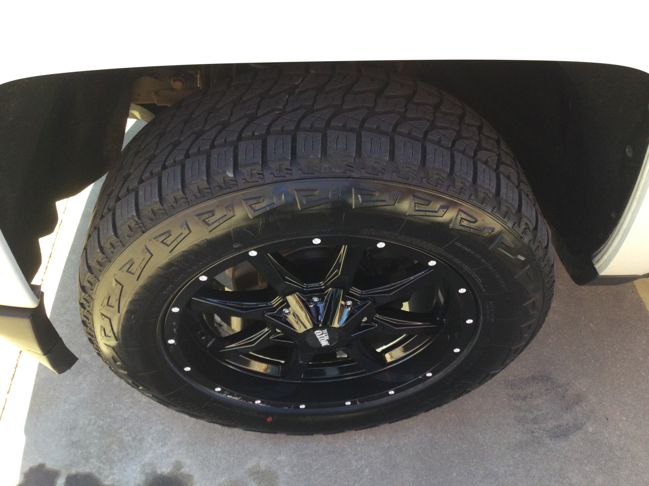 Chevrolet Silverado 1500 4WD Crew Cab 143.5" High Country 2016