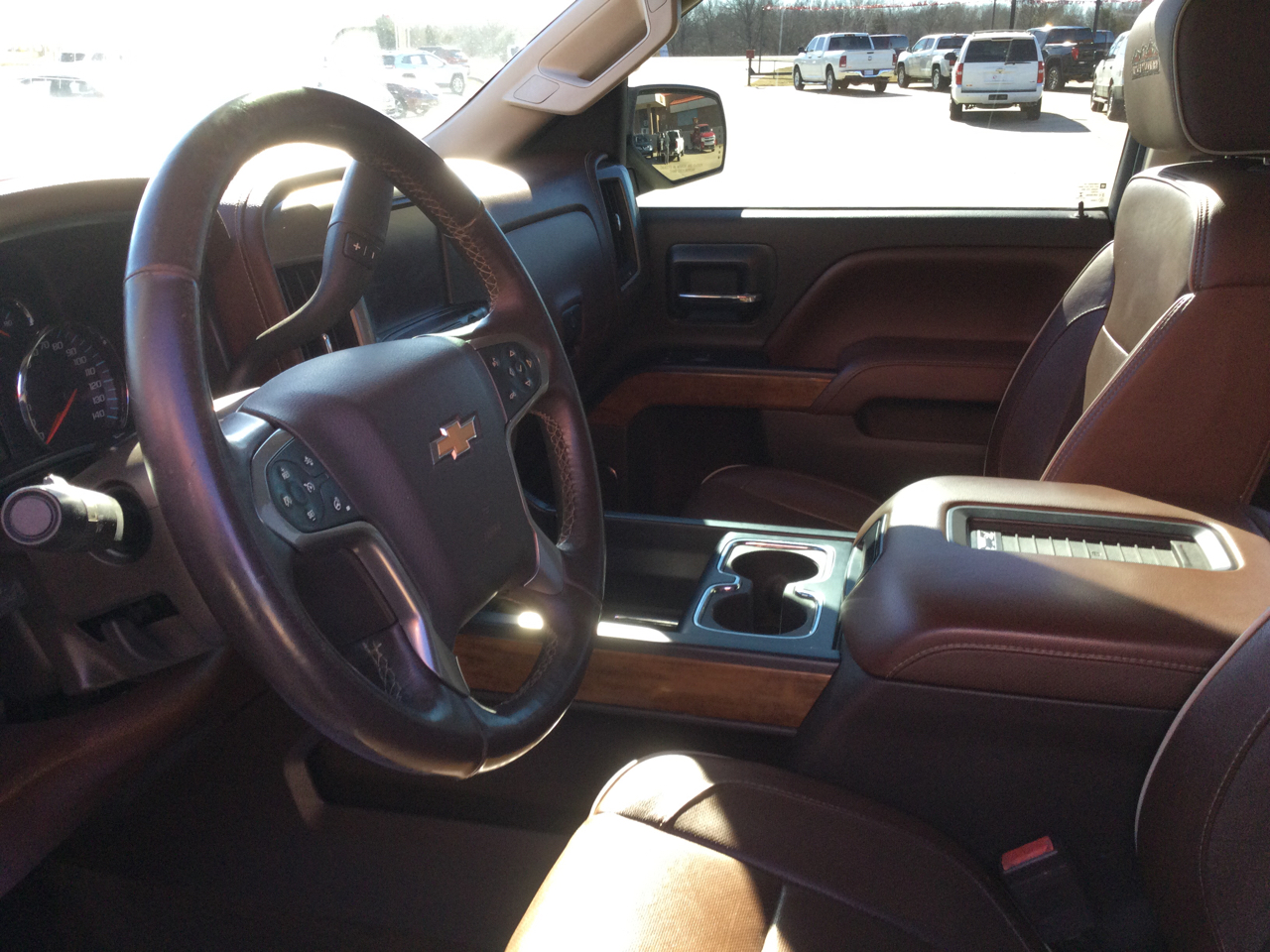 Chevrolet Silverado 1500 4WD Crew Cab 143.5" High Country 2016