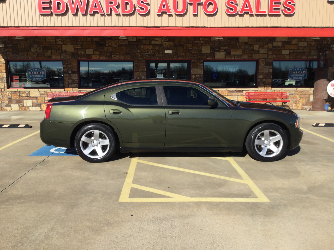 Dodge Charger 4dr Sdn Police RWD 2010