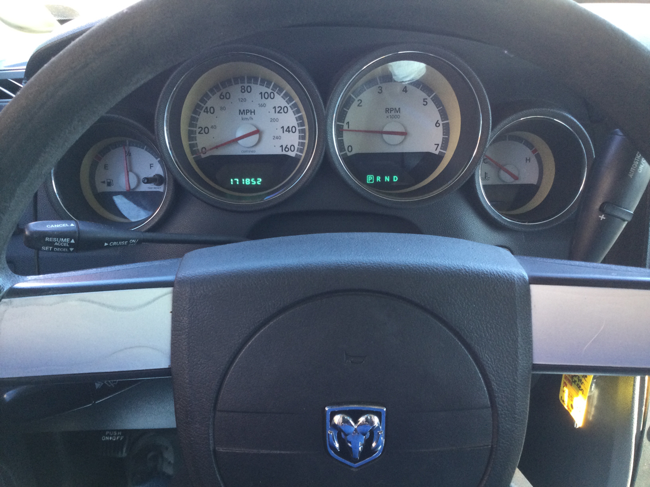 Dodge Charger 4dr Sdn Police RWD 2010