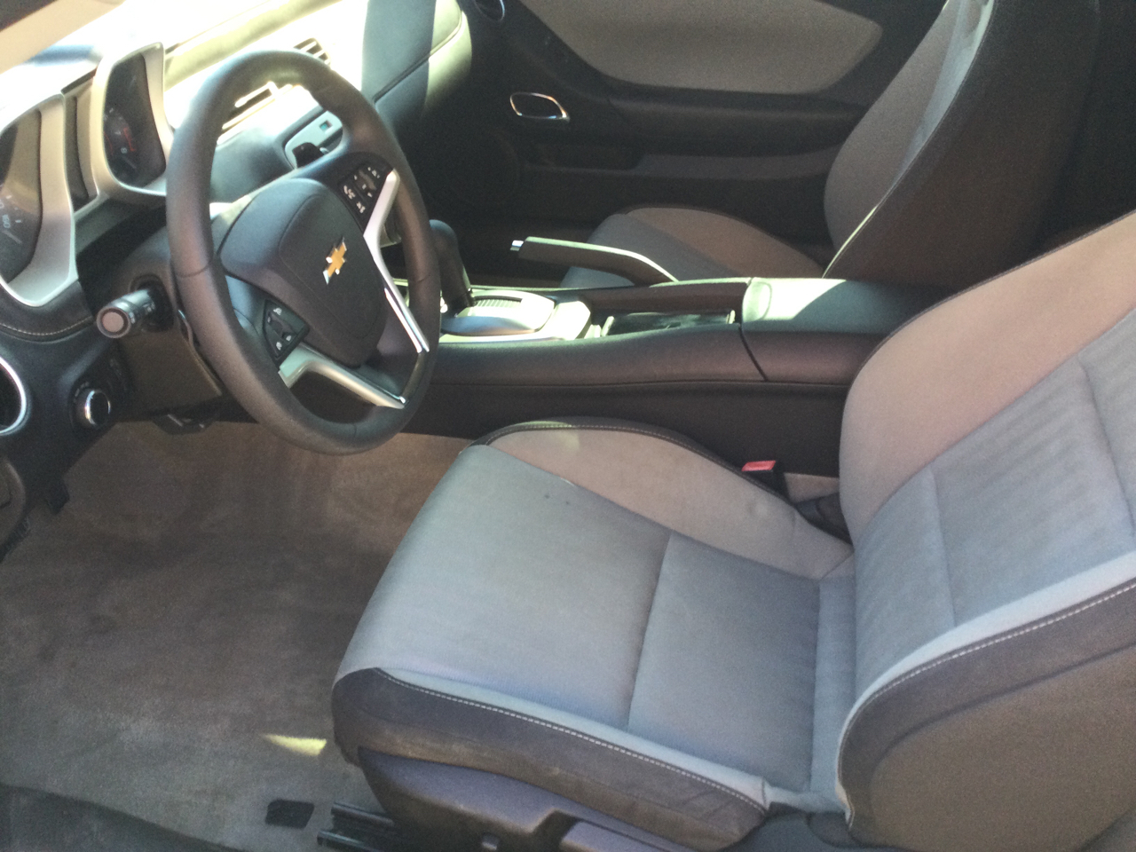 Chevrolet Camaro 2dr Cpe LS w/2LS 2015