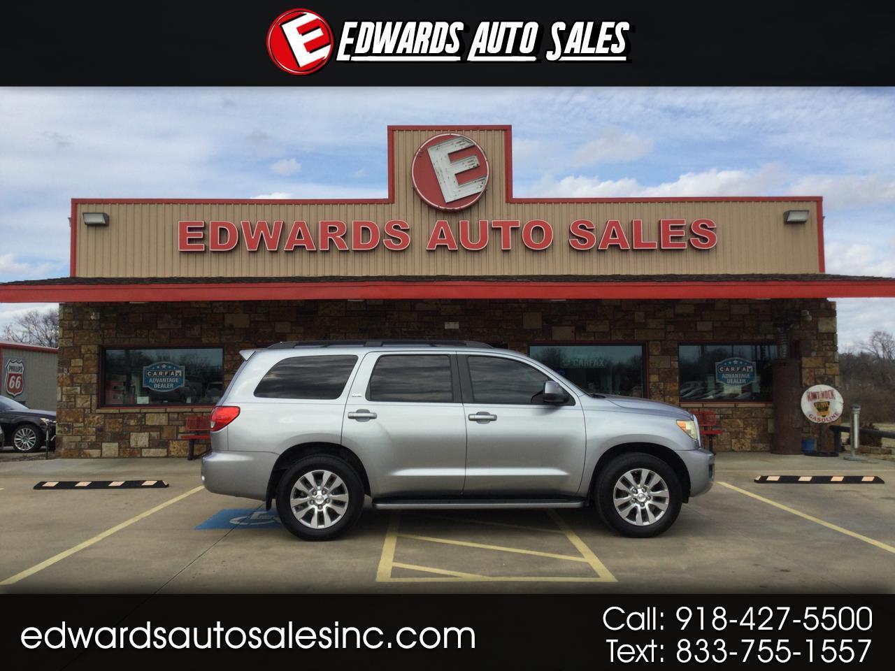 2010 Toyota Sequoia RWD V8 6-Spd AT SR5 (Natl)