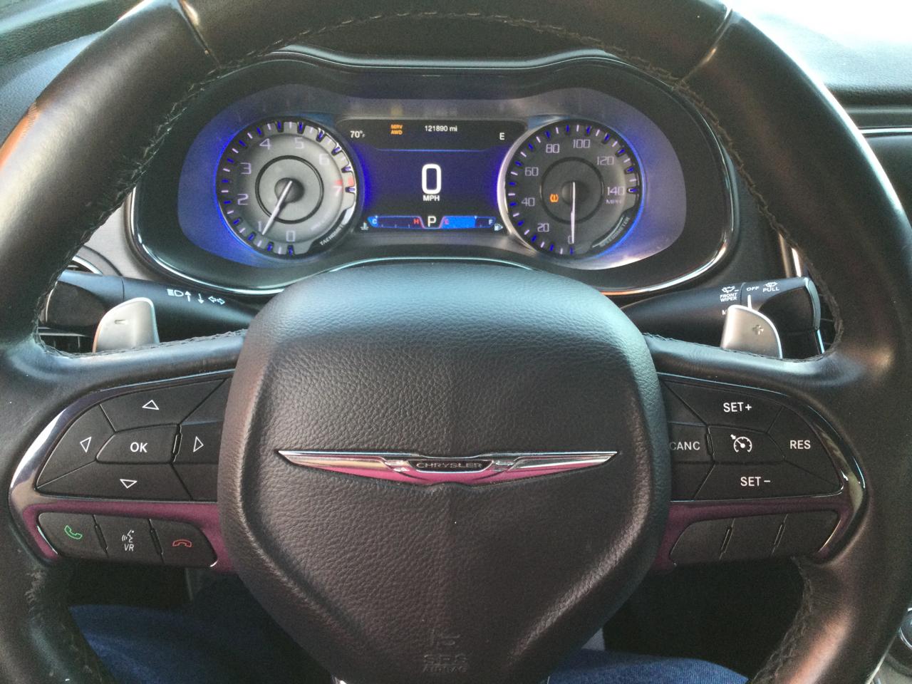 Chrysler 200 4dr Sdn S AWD 2016