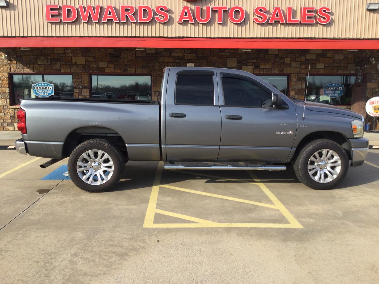 Dodge Ram 1500 4WD Quad Cab 140.5" SLT 2008
