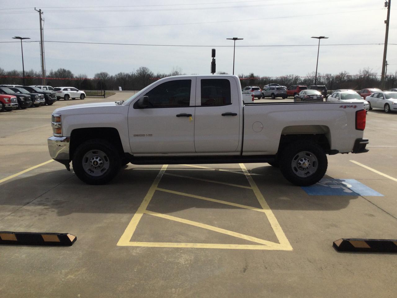 Chevrolet Silverado 2500HD Built After Aug 14 4WD Double Cab 144.2" Work Truck 2015