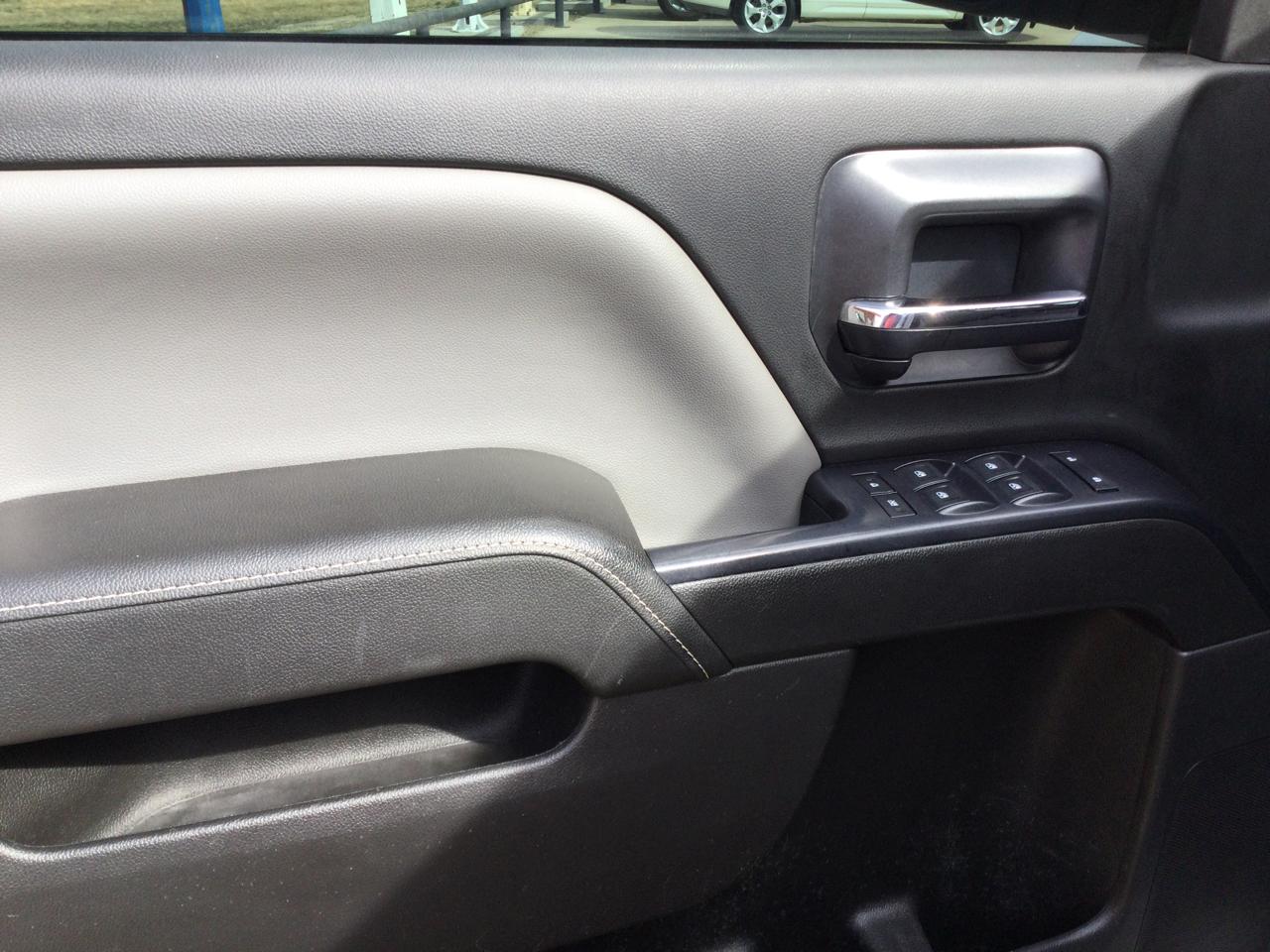 Chevrolet Silverado 2500HD Built After Aug 14 4WD Double Cab 144.2" Work Truck 2015