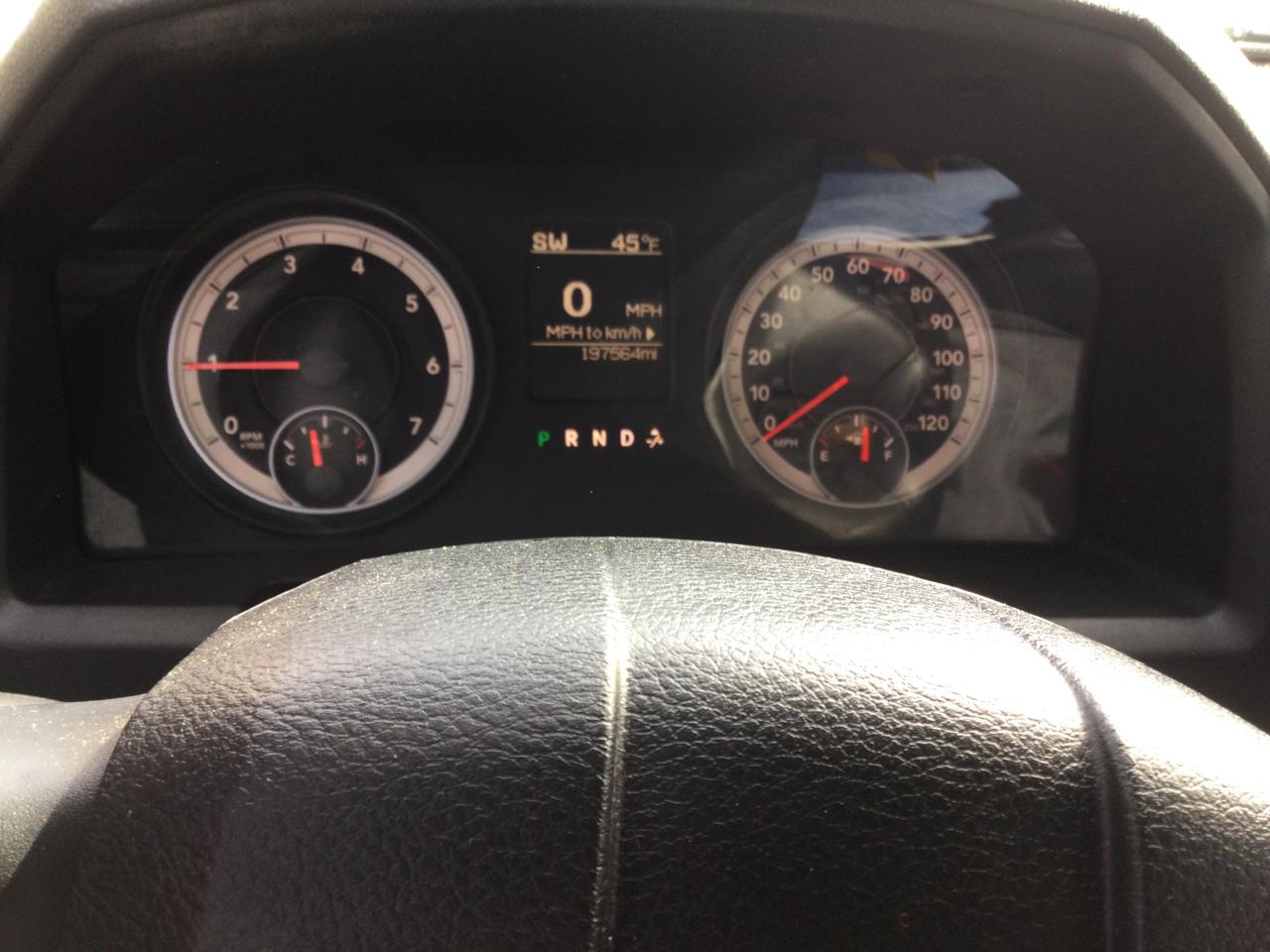 RAM 1500 2WD Crew Cab 140.5" Big Horn 2014