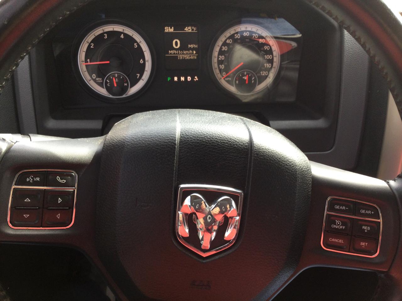 RAM 1500 2WD Crew Cab 140.5" Big Horn 2014