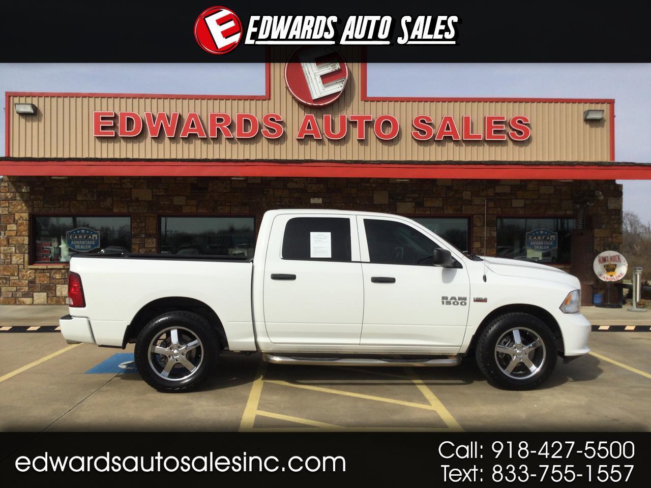 RAM 1500 2WD Crew Cab 140.5" Express 2015