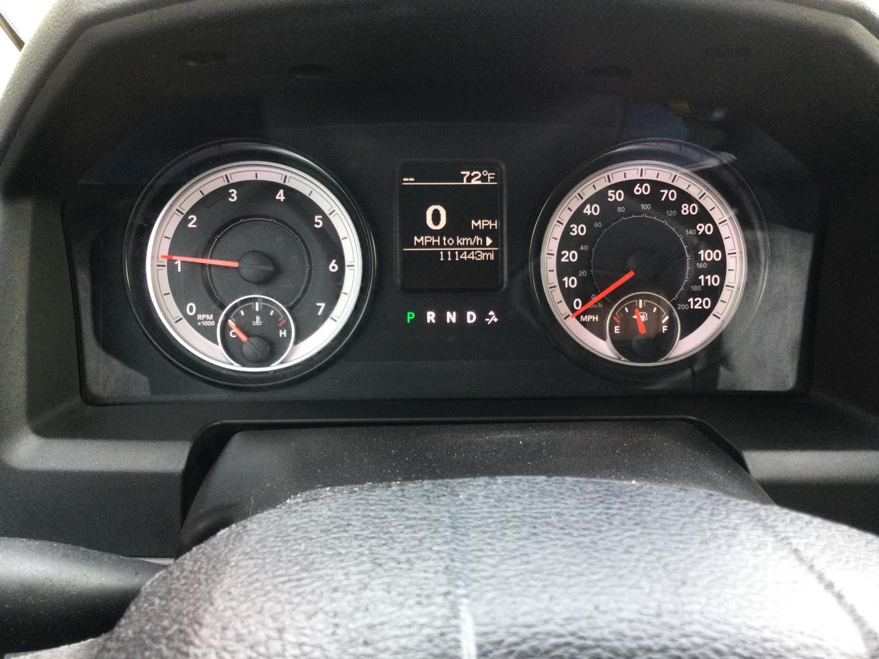 RAM 1500 2WD Crew Cab 140.5" Express 2015