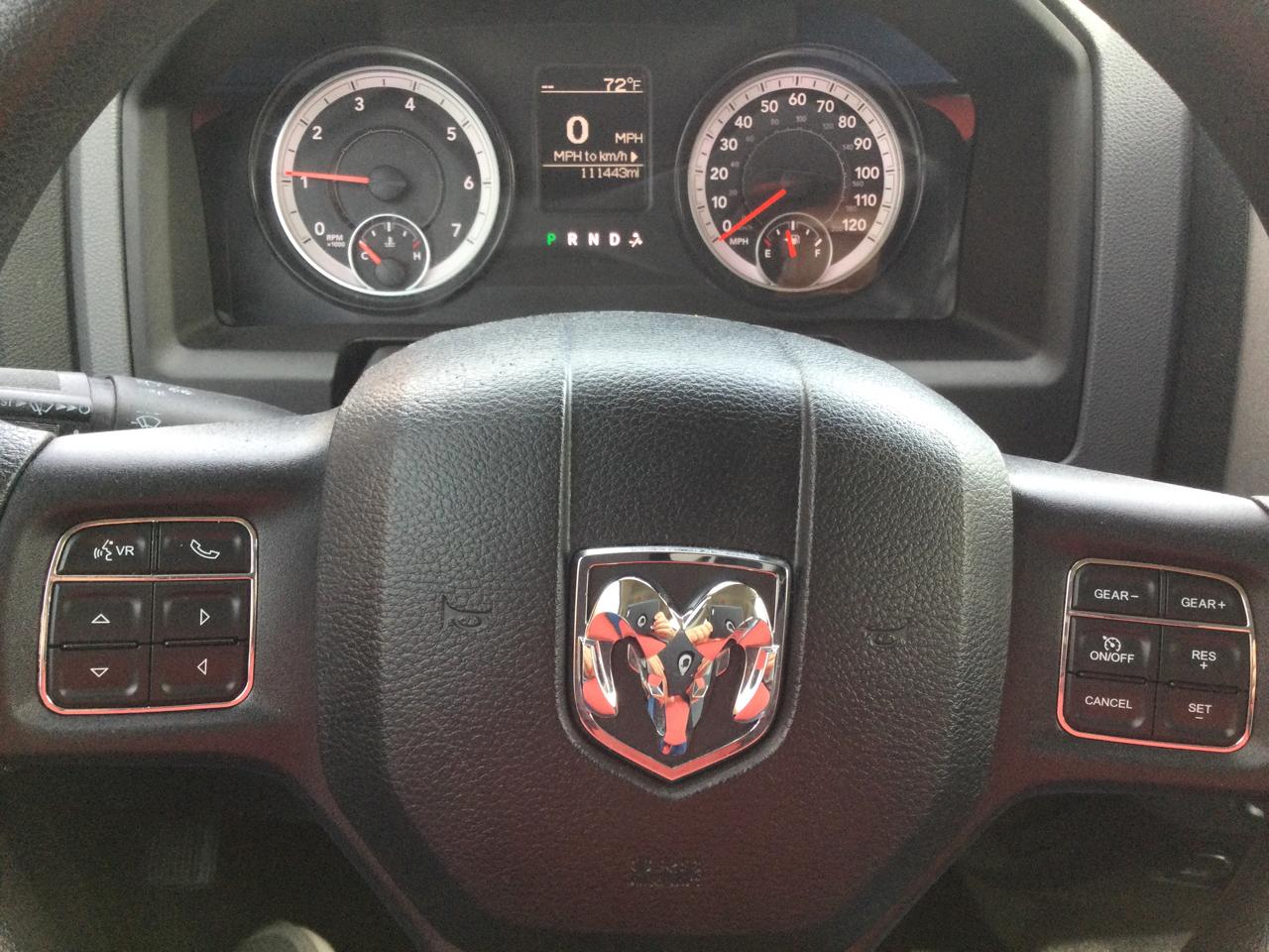 RAM 1500 2WD Crew Cab 140.5" Express 2015