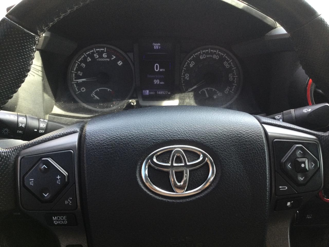 Toyota Tacoma 4WD Double Cab V6 MT TRD Off Road (Natl) 2016