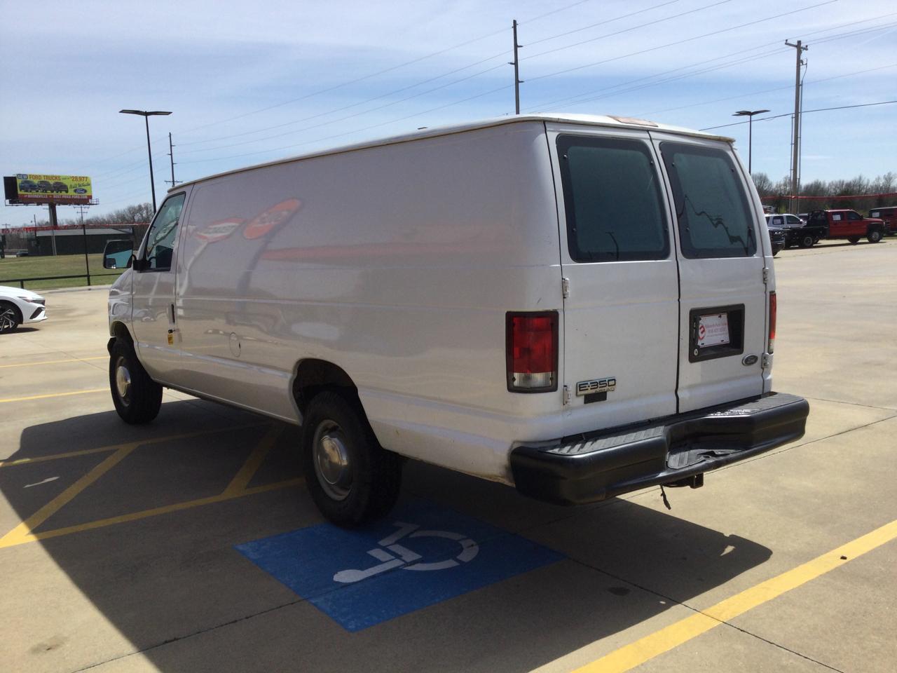 Ford Econoline Cargo Van E-350 Super 2000