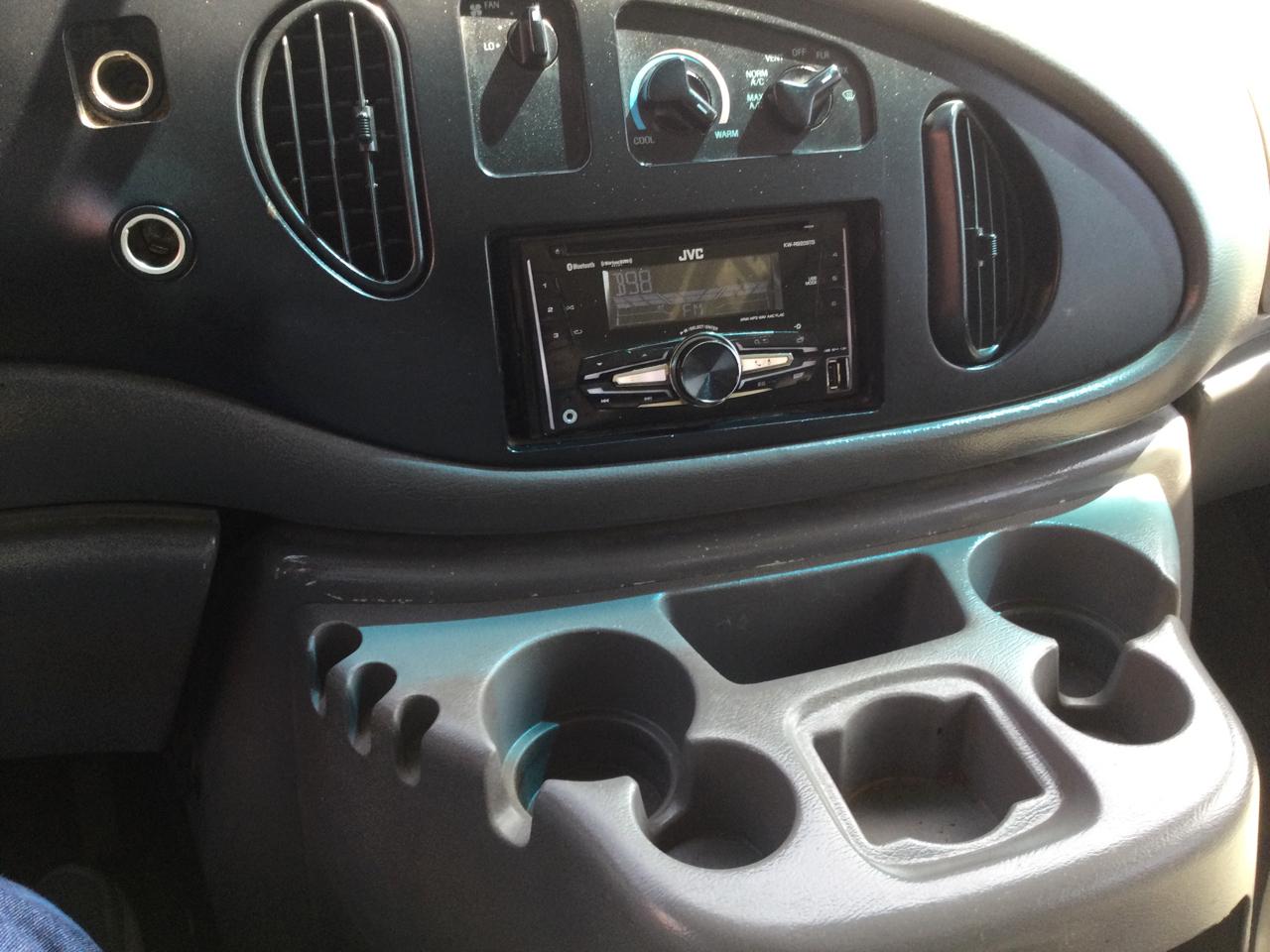 Ford Econoline Cargo Van E-350 Super 2000